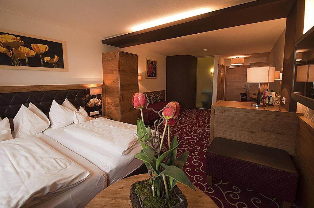 Hotel Rettenberg Kolsass Bilik gambar